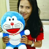 boneka doraemon