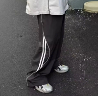 MESSAT STORE BAGGY PANTS VINTAGE CELANA PANJANG BAGGY PANTS TRACKPANTS HITAM GARIS PUTIH STRIP DUA C