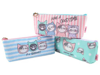 M&G PENCIL BAG SMC TRIANGLE (APB932HX)