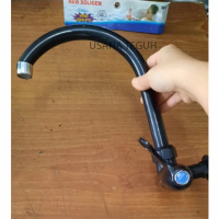Kran Angsa Cuci Piring PVC Hitam Soligen