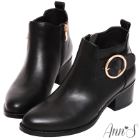 【Ann’S】時髦到位-造型金色大圓扣粗跟短靴4.5cm(黑)