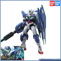Bandai-traje móvil CELESTIAL, modelo de ensamblaje de Gundam, RG 21 1/144 GNT-0000 00 QAN[T] OO, GNT-0000 en Stock