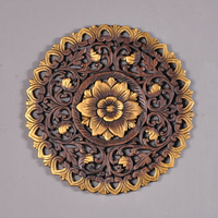 泰國進口木雕掛件 手工雕刻 圓形雕花板 鏤空東南亞柚木墻上裝飾1入