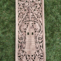 oranmen ukir tempel kayu jati