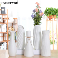 Classic White Desktop Ceramic Vase Simple Floor Flower Vase Chinese Crafts Decoration Creative Gifts Home Decoration