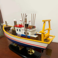 Remote Control Steam Powered Boat Steam Engine Fishing Boat Model 350ml Capacity Water Storage Tank with Steam Whistle