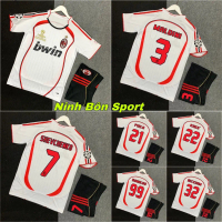 Bộ Quần Áo Bóng Đá CLB AC Milan Retro Sân Khách 2007 - Vải Polyester Thái Cao Cấp