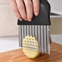 ELtamart Pemotong Kentang Keriting Pisau Potato Crinkle Cut Wavy Knife
