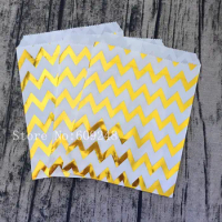 100pcs Metallic Gold Foil Chevron Paper Candy Bags,Zig Zag Kids Gift Favor Buffet Treat Bags,Wedding Christmas Holiday Party