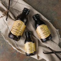 Melpona Pure Vanilla Extract Ekstrak Vanili Murni 60 ml Vanila Baking Premium 60ml 100 ml 100ml 150 
