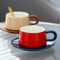 250ml Creative Contrasting colors Ceramic Coffee Cup with Saucer &amp; Spoon Exquisite Retro Afternoon tea cup milk cup Espresso Mug