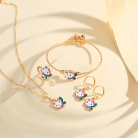 LM780 【COD】 Set Anak-anak Kalung Rantai HelloKitty Berlapis Wanita Gelang Cincin Anting Anti Luntur 