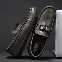 Boat Shoes Man Loafers Daily Classics Fashion Slip-On Shoes Breathable Casual Leather Shoes