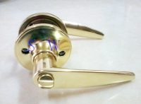 門鎖 廣安牌 LH701 水平鎖 60 mm 金色 (無鑰匙) 板手鎖 管型 水平把手 浴廁鎖 浴室鎖 廁所門專用