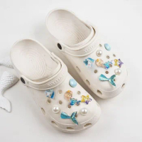 2024 New Fashion Charms for Crocs Shoes Decoration Starfish Crocs Charms with Shoes Buckles for Crocs Summer Shoes Girls