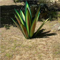 SmallPink Rustic Metal Agave Art Ornament Sculpture Artificial Agave Simulation Plant Garden Lawn Decoration