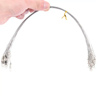 Pemimpin Kawat Keluli 20PCSLOT dengan aksesori memancing swivel leash 15cm 20cm 30cm
