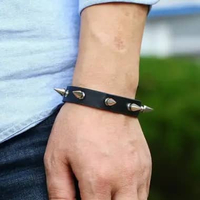 gelang duri rocker punk