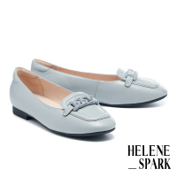 【HELENE_SPARK】簡約質感純色鍊條羊皮樂福方頭低跟鞋(藍)