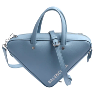 【Balenciaga 巴黎世家】品牌白色字母LOGO烙印三角幾何造型小牛皮手提/斜背包(小-亮藍531048-C8K02-4005)