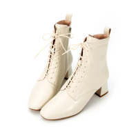 【HERLS】短靴-馬甲綁帶橢圓頭皮革粗跟短靴(米白色)
