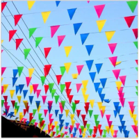 Best Item! Bendera Segitiga Warna Warni dan Bendera Segitiga Merah Putih 150Pcs 80 Meter Terbatas