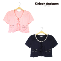 【Kinloch Anderson 金安德森女裝】蝴蝶結貼袋蕾絲短袖罩衫(外套-混棉-粉/藏青)