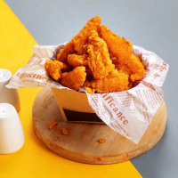 【國際牛肉店】300g炸三角雞軟骨(台式炸雞風味｜炸雞大獅｜冷凍熟食)