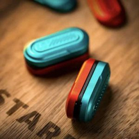 全城熱賣 - EDC上上簽無限位推牌指尖陀螺啪啪幣金屬解壓玩具甩牌多功能減壓POD推牌-紅配色