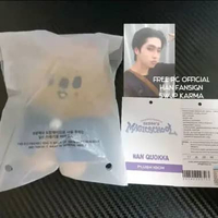 (ready stok free pc) Plush Quokka magic school cape SKZOO Stray Kids Official Korea Jyp Entertainmen