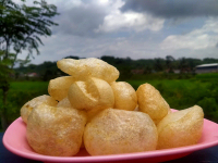Kerupuk kulit sapi asli/ dorokdok/ Rambak Snacks Krupuk