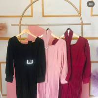 Oneset celana plisket