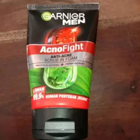 Garnier Men Acno Fight Scrub 100Ml, Garnier Men Acno Fight Wasabi 100Ml, Garnier Men Oil Control 100