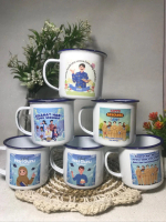 Hampers Spesial Hari Guru - Mug Enamel Custom Dengan Desain Eksklusif Dalam Besek Bambu Dan Pita Can