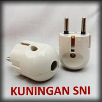 Colokan steker arde uticon
