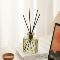 200ml Large Oil Scent Diffuser Set with Sticks, Fireless Oil Reed Diffuser for Home, Bathroom, Bedroom, Hotel Aroma Diffuser