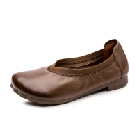 【Vecchio】真皮頭層牛皮舒適寬楦軟底淺口低跟便鞋(棕)