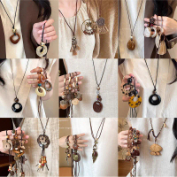 New popular Chinese-style retro ethnic necklace for women, versatile long sweater chain, luxurious m