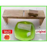 Serut es batu manual serut es salju