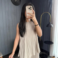 ￼Atasan Plisket Lidi Cabang Tanpa Lengan / Baju Plisket / Tanktop Plisket / Pleated Top