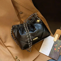 Tas Serut Wanita HELENA - Tas Shoulder Bag Wanita Tas Selempang Wanita Terbaru