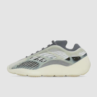 【adidas 愛迪達】YEEZY 700 V3 FADE SALT 灰色(ID1674)