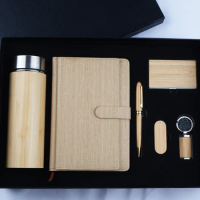 2024 New Custom Logo Business Wood Notebook Gift Box Set High End Bamboo Gift Set 6 in 1 Promotional Item Corporate Meeting Sets