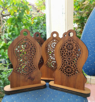 Sutrah Pembatas Shalat Bahan Kayu Motif Terompah Rasulullah SAW