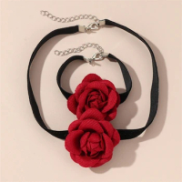 Adjustable Alloy Rose Jewelry Set Bracelet and Necklace Set for Daily Wear Dates