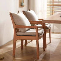 客廳實木軟包椅成人書房 休閒咖啡椅 北歐榫卯喬治櫻桃木扶手餐椅