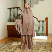 Lozy Hijab - Bianca Prayer Embroidery Set Lozy x Bianca Kartika (Mukena Bordir Bahan Silk Set Patter
