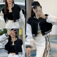 Baseball Sweater Crop Wanita Jaket Crop Korean Style Atasan Fleece Tebal Outer