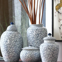 Chinese Style Blue And White Porcelain temple jar vase Hand Painted Porcelain Vase Jingdezhen Peony pattern porcelain Ginger jar
