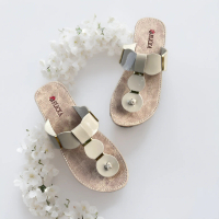 Flicka Sandal Jepit Teplek Glosy Wanita Casual  Ringan Sol Karet Non Slip Florin Kasual elegan flat 